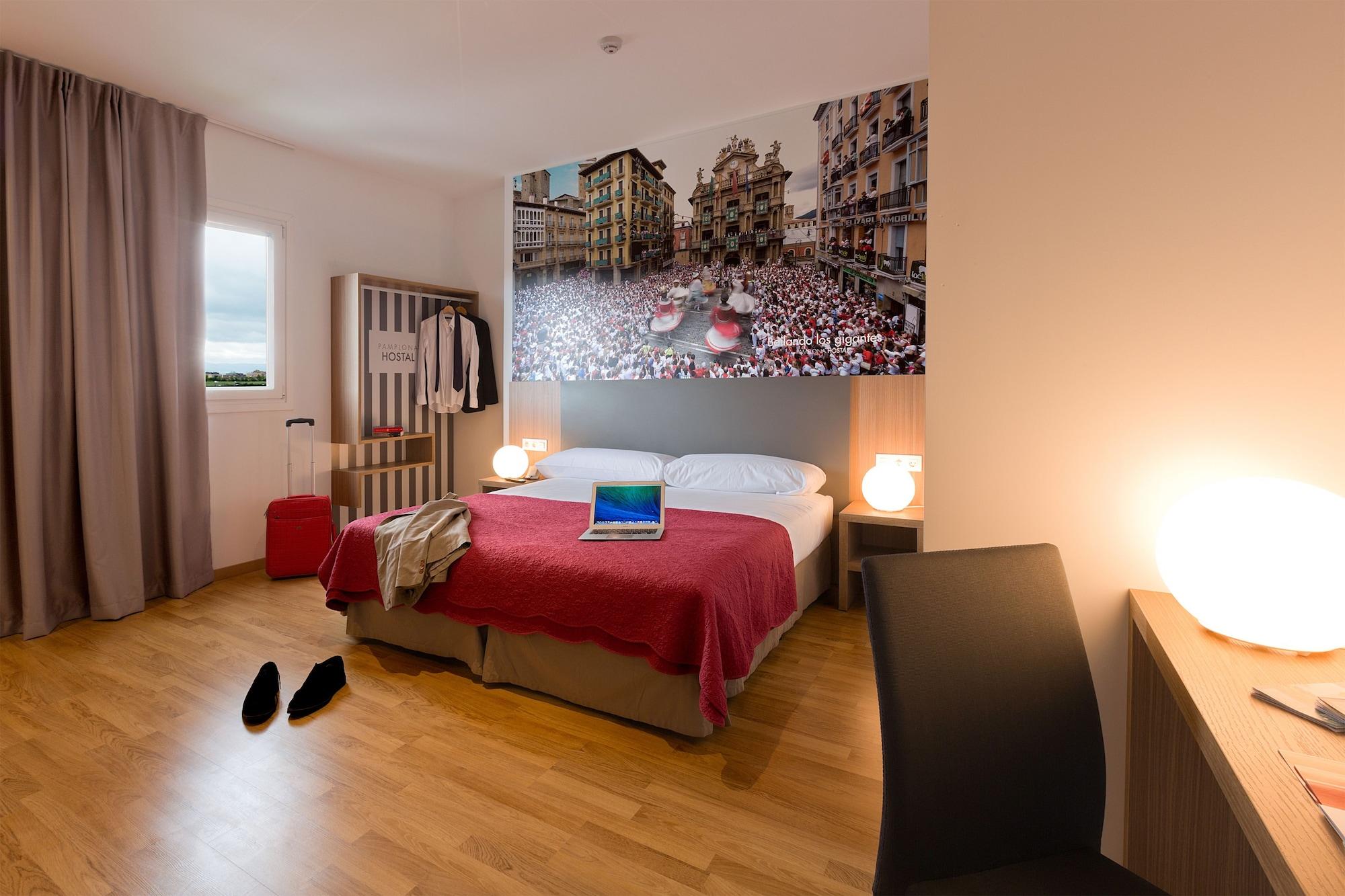 Hotel Pamplona Hostal 2*